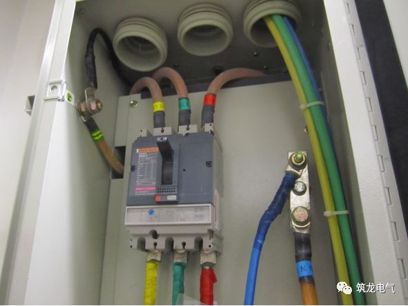 《建筑電氣工程施工質(zhì)量驗收規(guī)范》GB50303-2015 配電箱(機柜)安裝詳細說明！