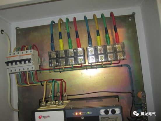 《建筑電氣工程施工質(zhì)量驗收規(guī)范》GB50303-2015 配電箱(機柜)安裝詳細說明！